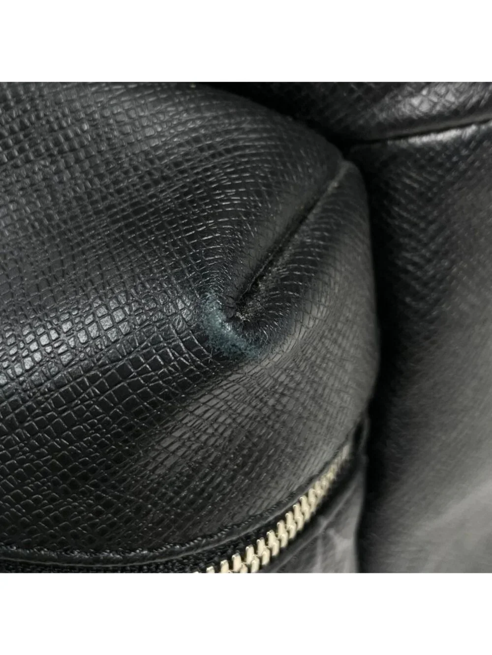 Louis Vuitton Discovery Backpack Taigarama Noir
